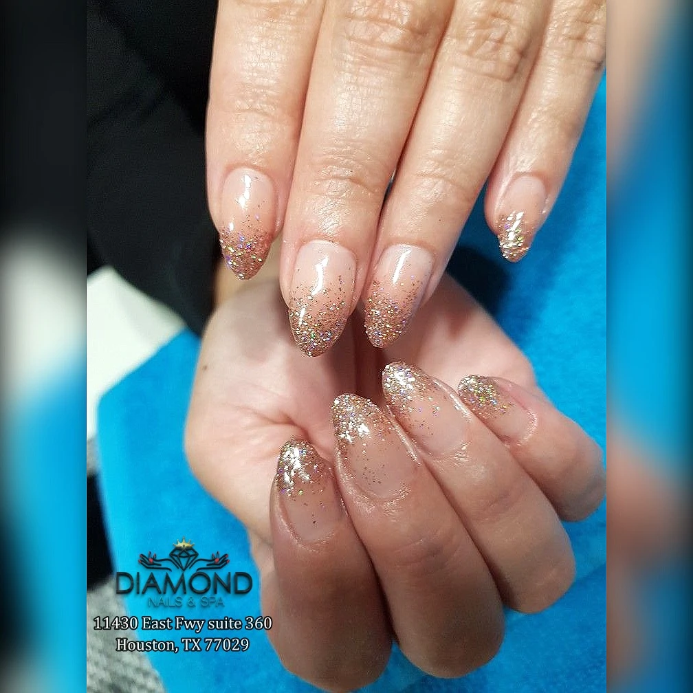 DIAMOND NAILS & SPA